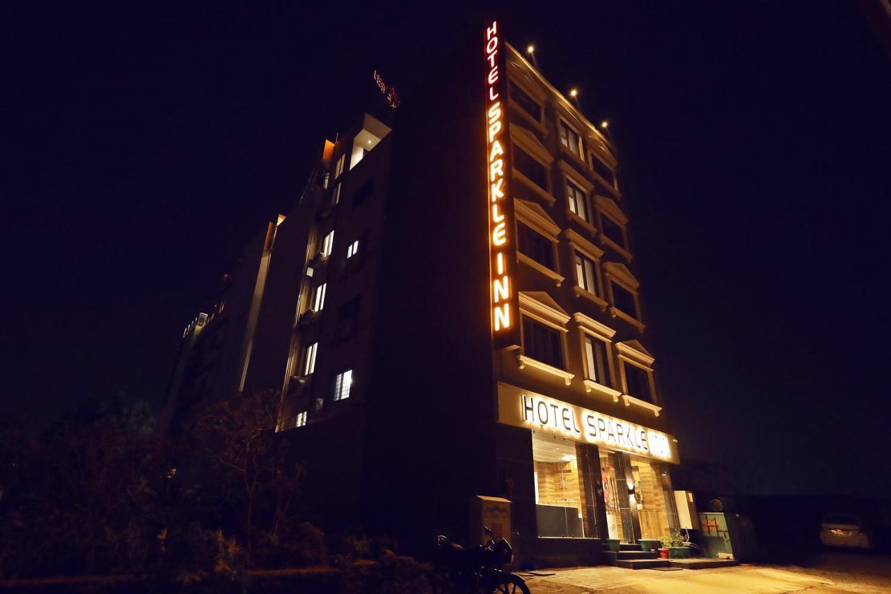 Hotel Sparkle Inn Just 400 Meters From Udaipur Railway Station Ngoại thất bức ảnh